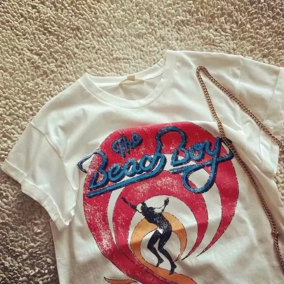 SOLD OUT The Beach Boys 1983 Tour Graphic Band Music Tee - Picture 3 of 5